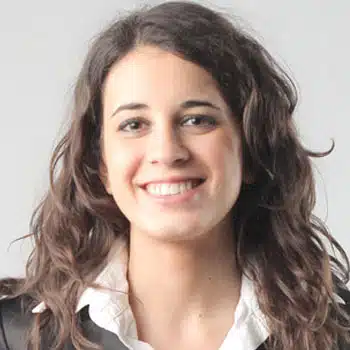 Lisa Thayeron