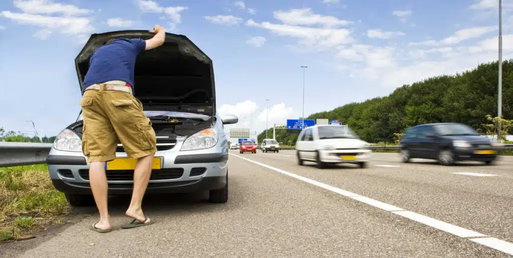Vehicle stops working on the road